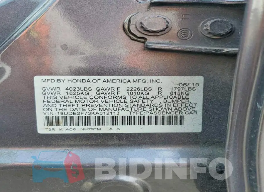 19UDE2F73KA012113 Photo# 12