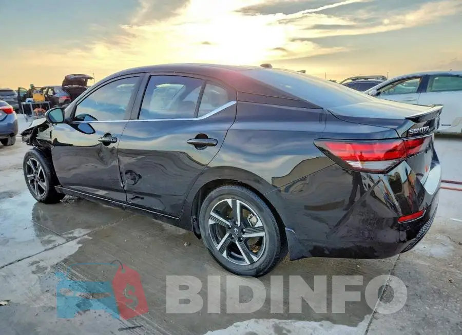 3N1AB8CV2RY242444 Photo# 2