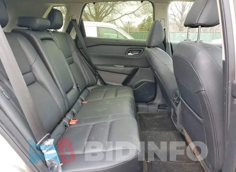 JN8BT3CB7SW157916 Photo# 10