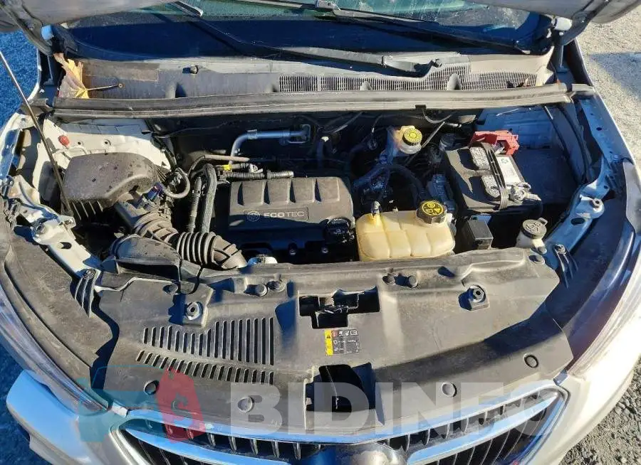 KL4CJASB9JB641856 Photo# 10