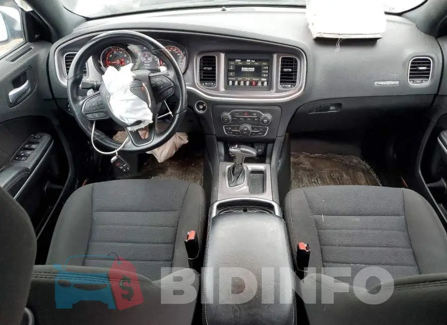 2C3CDXCT3LH215635 Photo# 8
