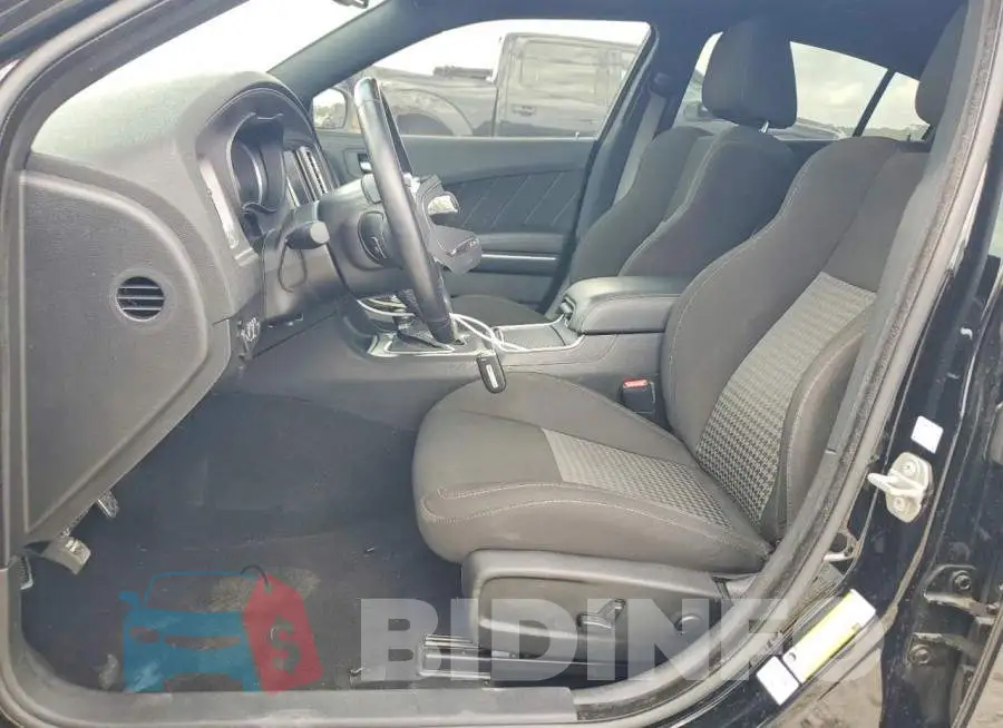 2C3CDXHG1PH572068 Photo# 7