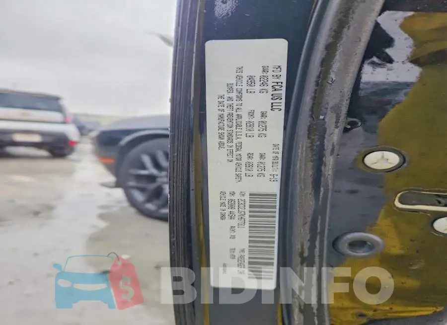 2C3CDZJG7KH677311 Photo# 12