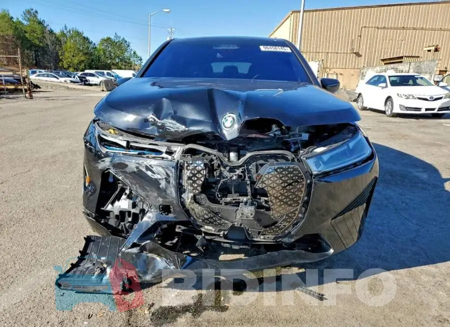 WB533CF0XPCL96472 Photo# 5