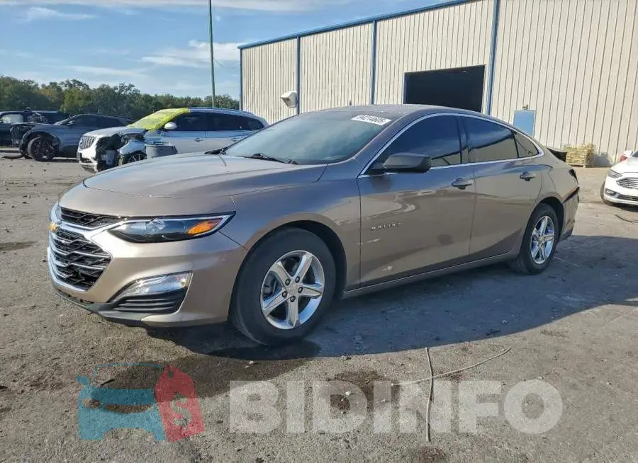 1G1ZB5ST6NF191846 Photo# 1