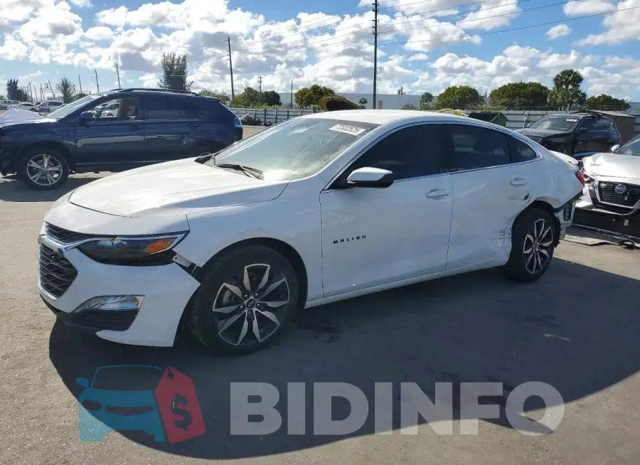 1G1ZG5ST6RF252524 Photo# 1