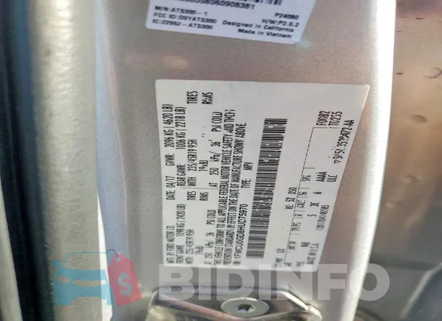 1FMCU0GD8HUD75970 Photo# 13