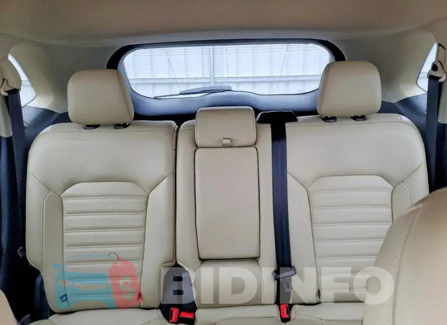 2FMPK4J97KBB67725 Photo# 10