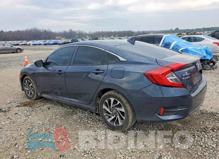 19XFC2F74JE201202 Photo# 2