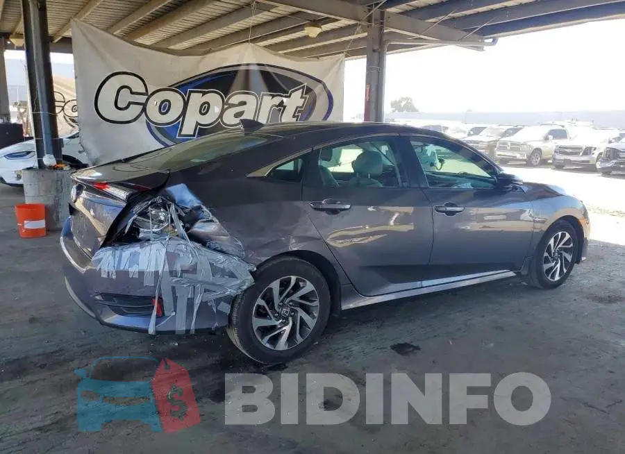 19XFC2F77HE208462 Photo# 3