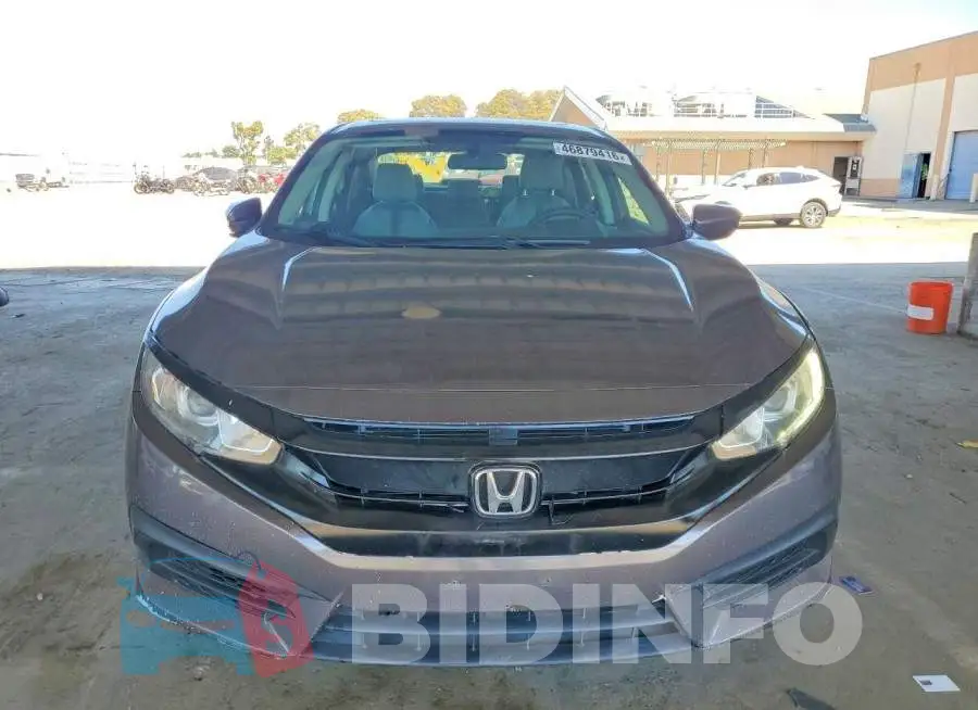 19XFC2F77HE208462 Photo# 5