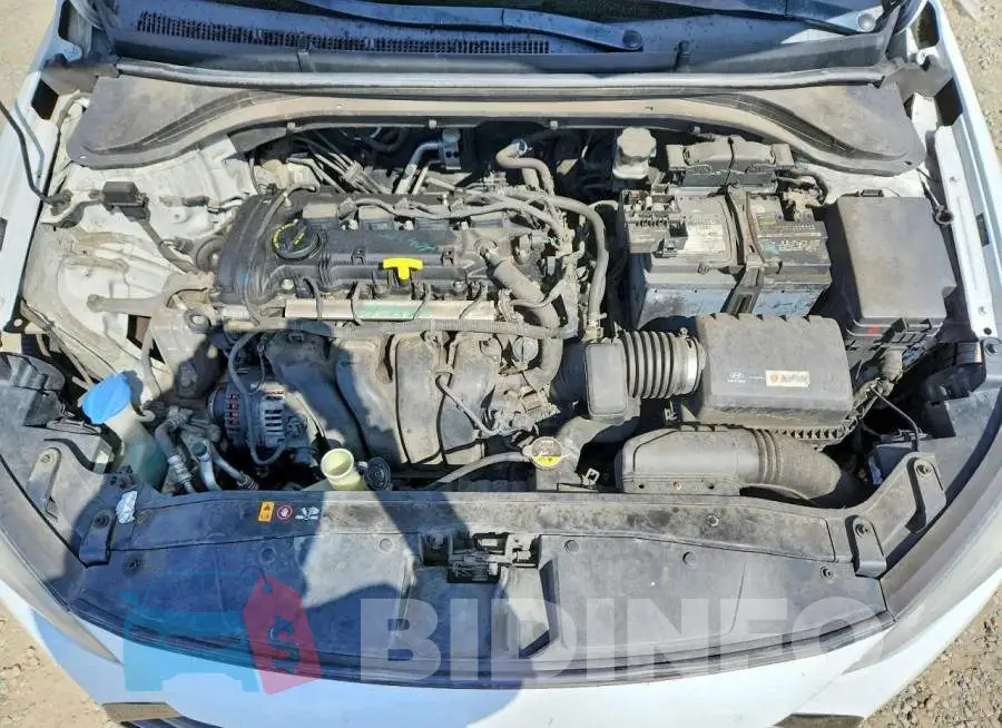 5NPD84LF4HH015777 Photo# 11