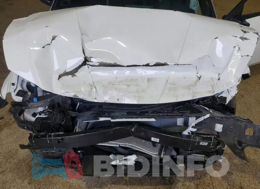 KMHLM4DG7TU162877 Photo# 11