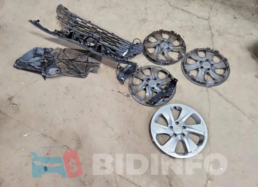 2T3G1RFV6MC180428 Photo# 12