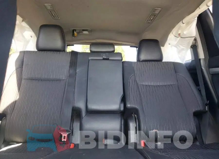 5TDZZRFH9JS257753 Photo# 10