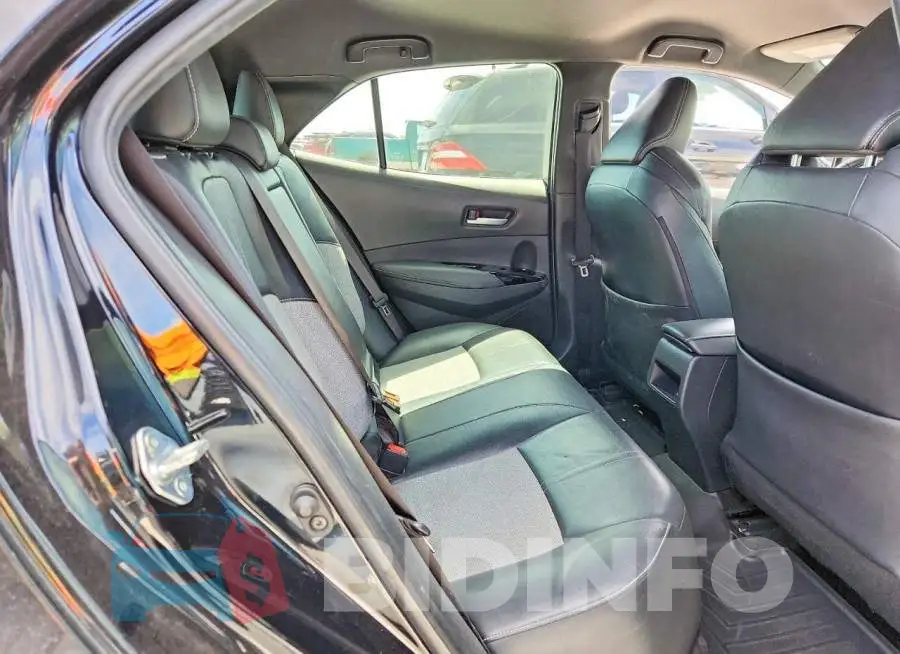 JTNC4RBE9L3084283 Photo# 10