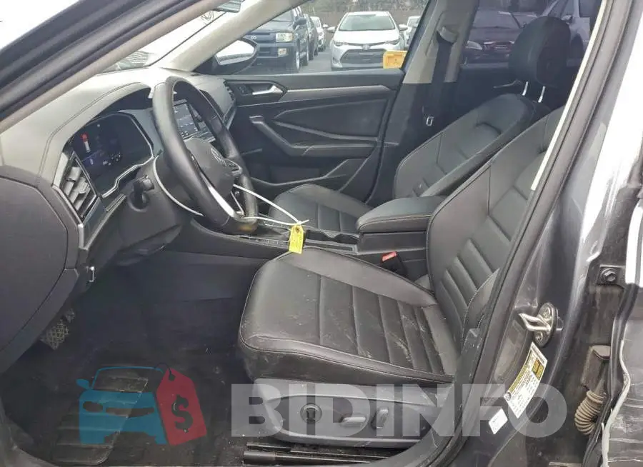 3VW7M7BU6NM010741 Photo# 7