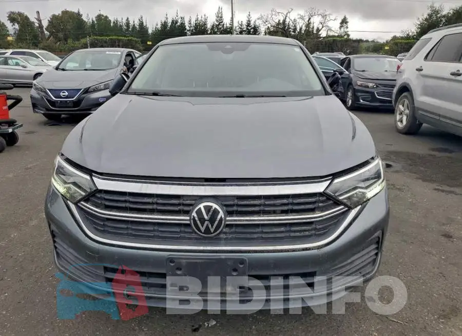 3VW7M7BU6NM010741 Photo# 5
