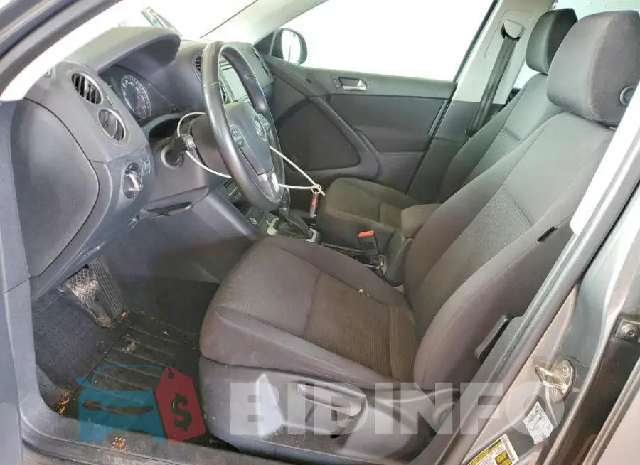 WVGAV7AX2JK002019 Photo# 7