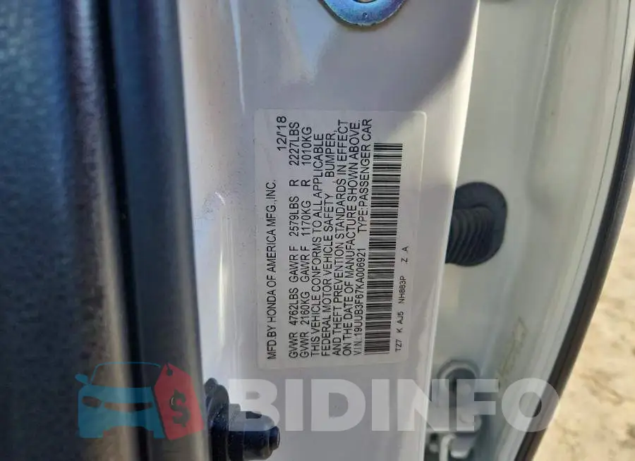 19UUB3F67KA006921 Photo# 12