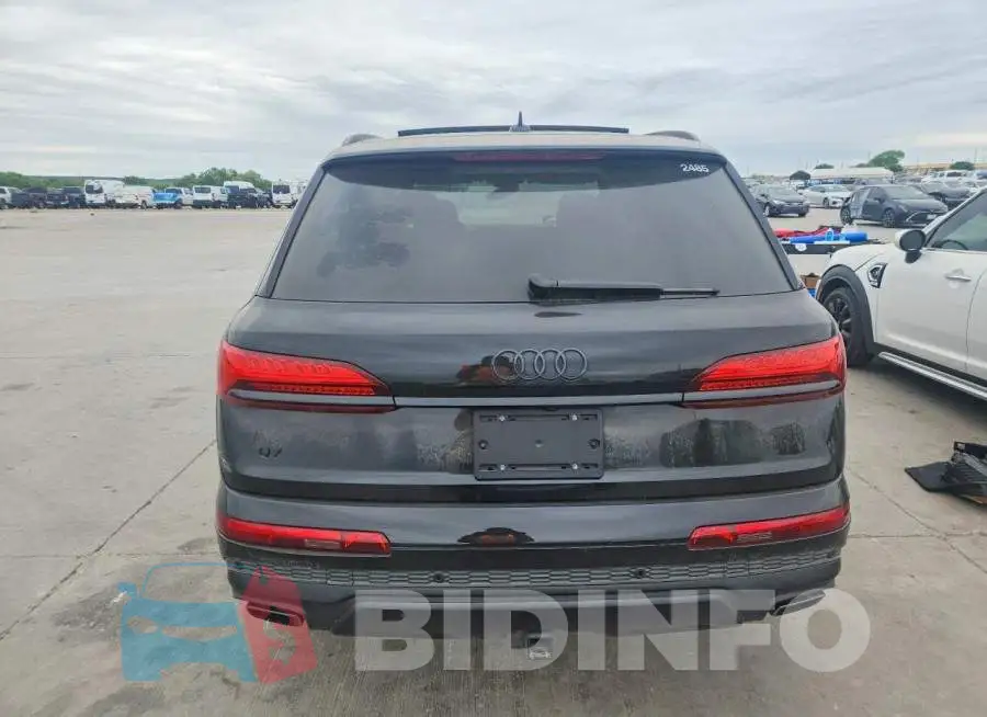 WA1LVBF78SD017617 Photo# 6
