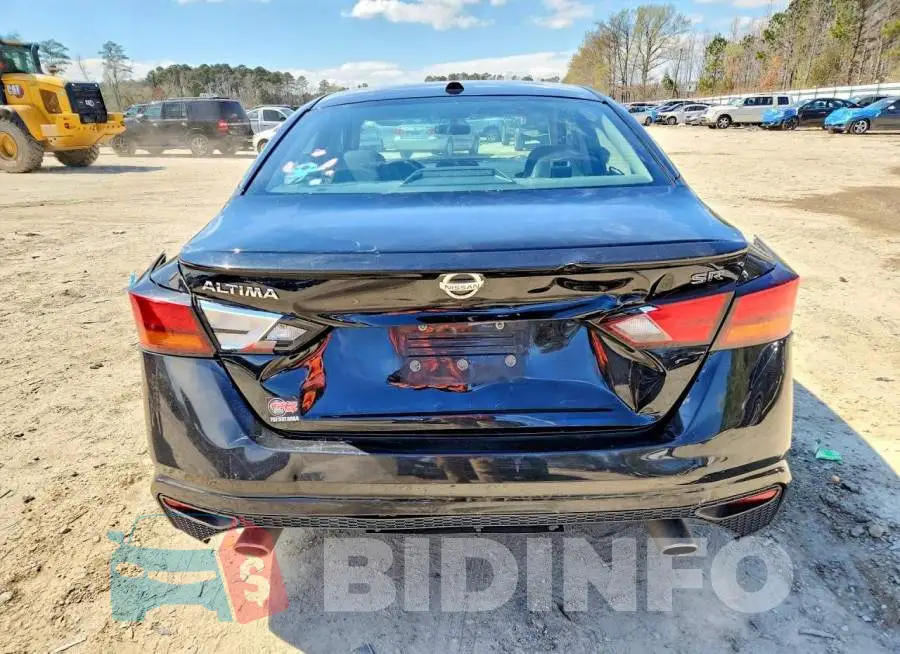 1N4BL4CV4KC174501 Photo# 6