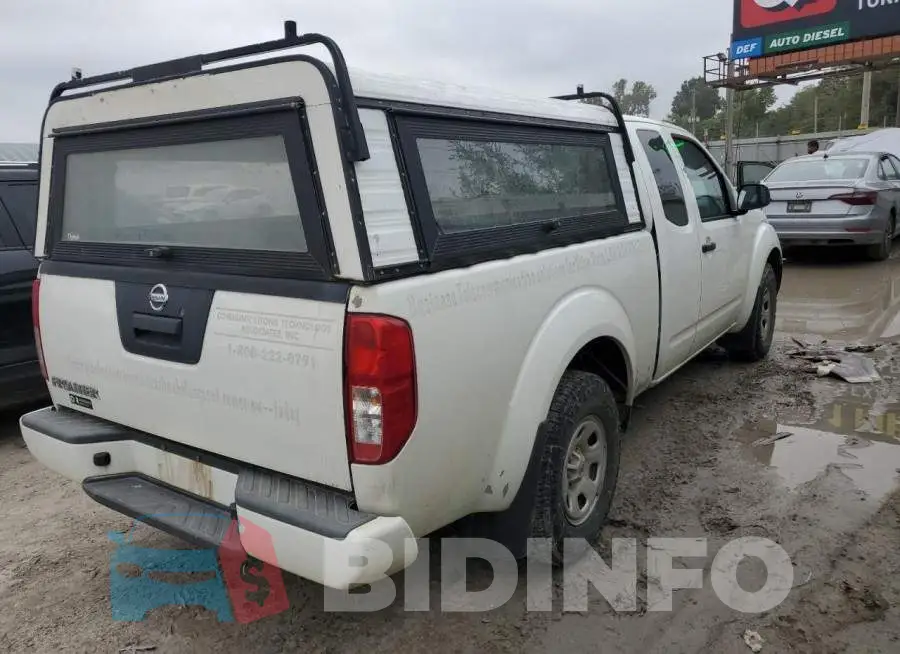 1N6BD0CT3JN751646 Photo# 3