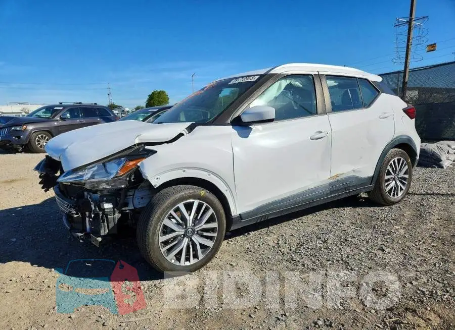 3N1CP5CV8ML532024 Photo# 1