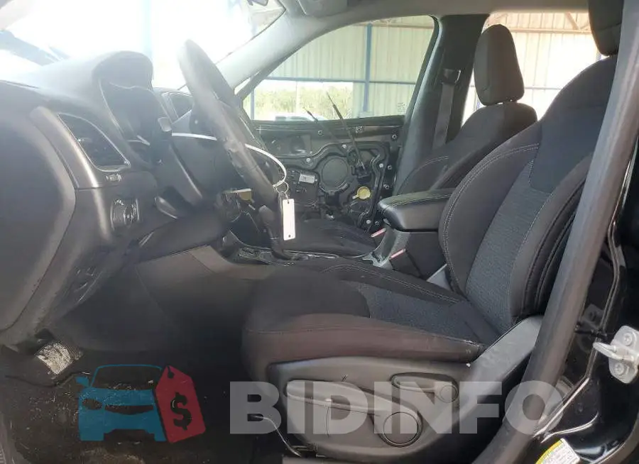 1C4PJLCB6KD416446 Photo# 7