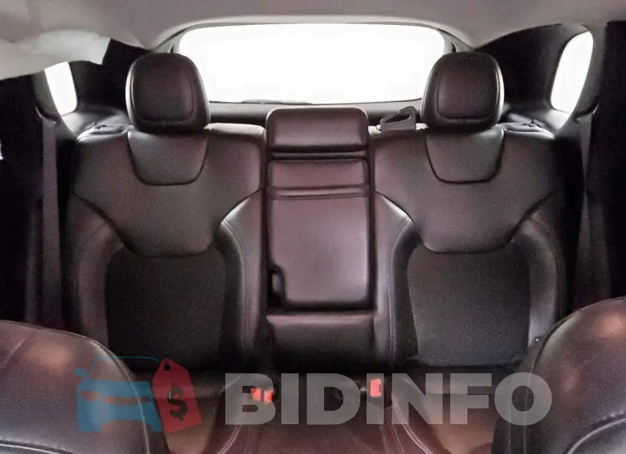 1C4PJLLB9KD388061 Photo# 10