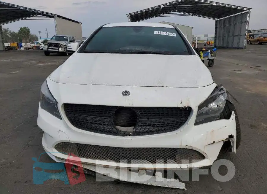 WDDSJ4EB2JN645816 Photo# 5