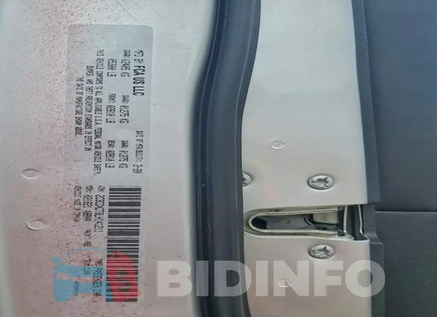 2C3CDXCT8LH141211 Photo# 12