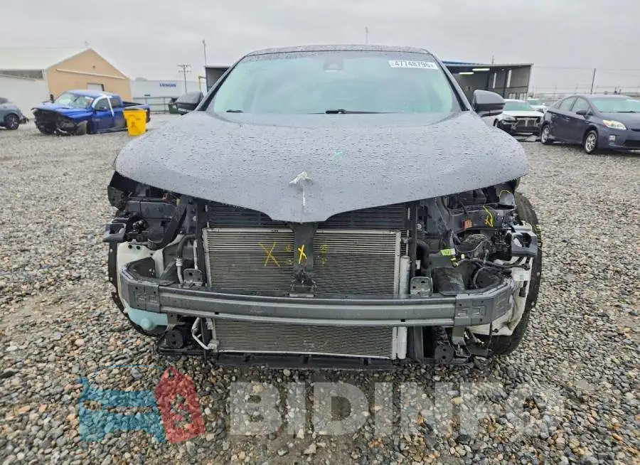 2LMPJ8LR9HBL11070 Photo# 5