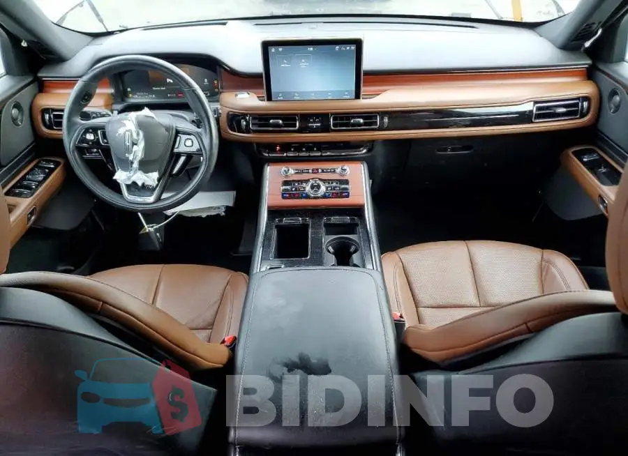 5LM5J7XC8PGL12251 Photo# 8
