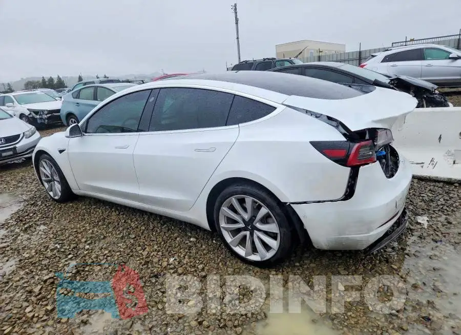 5YJ3E1EB2LF621471 Photo# 2