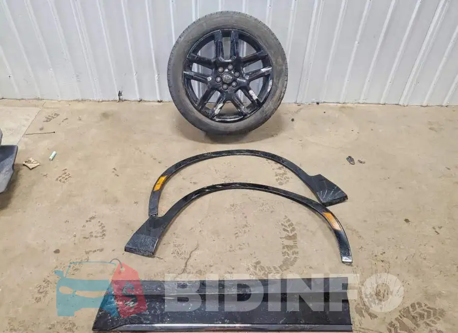 3GNKBKRS0RS232114 Photo# 13