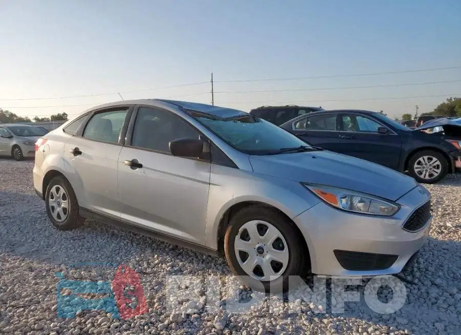 1FADP3E25JL241261 Photo# 4