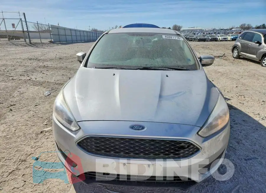 1FADP3F20JL240615 Photo# 5