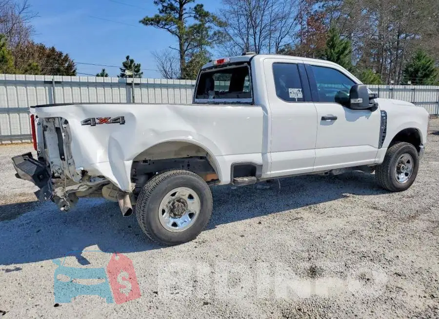1FT8X2BN2PED58474 Photo# 3