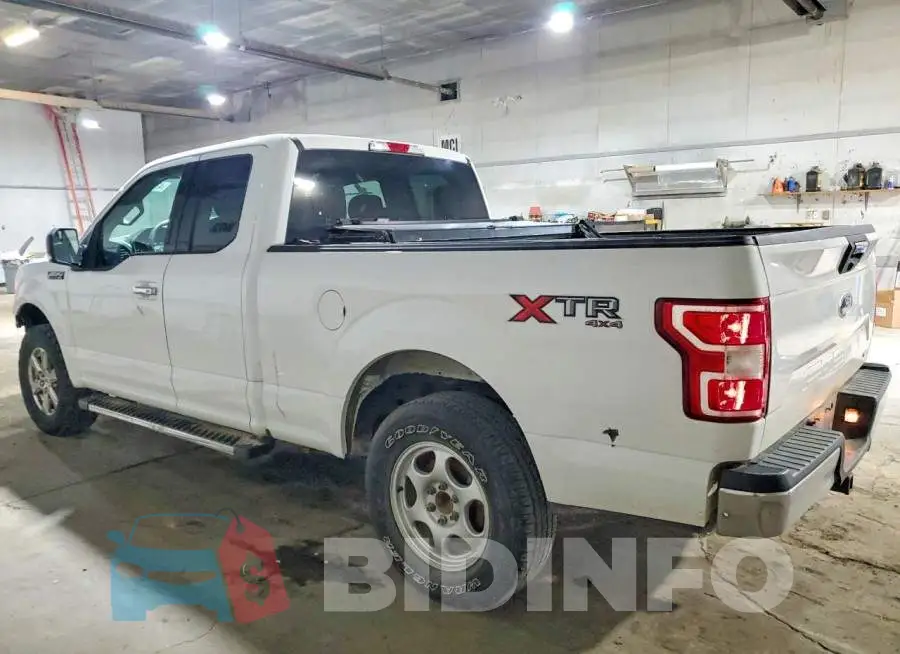 1FTFX1EG9JFB90428 Photo# 2