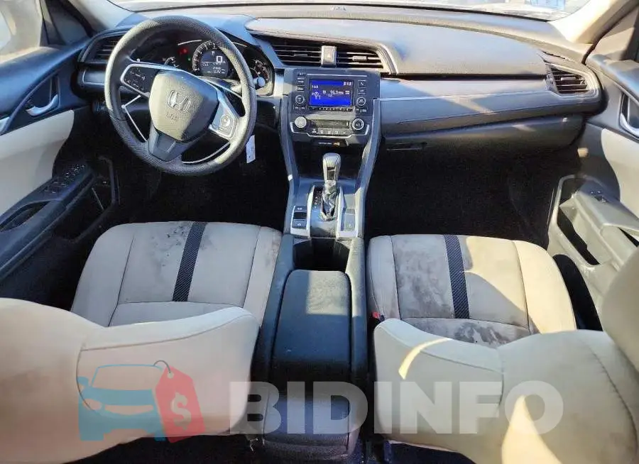 19XFC2F52JE208020 Photo# 8
