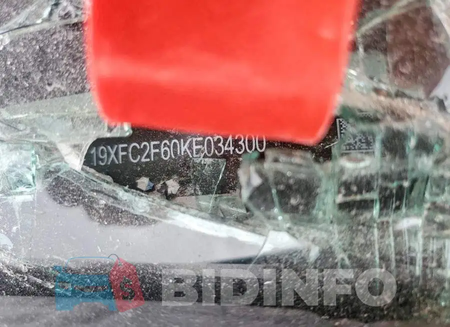 19XFC2F60KE034300 Photo# 13