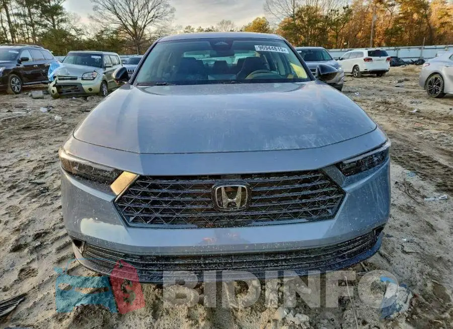 1HGCY1F47SA032965 Photo# 5