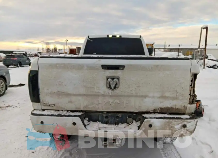 3C6UR5HL9JG386148 Photo# 6