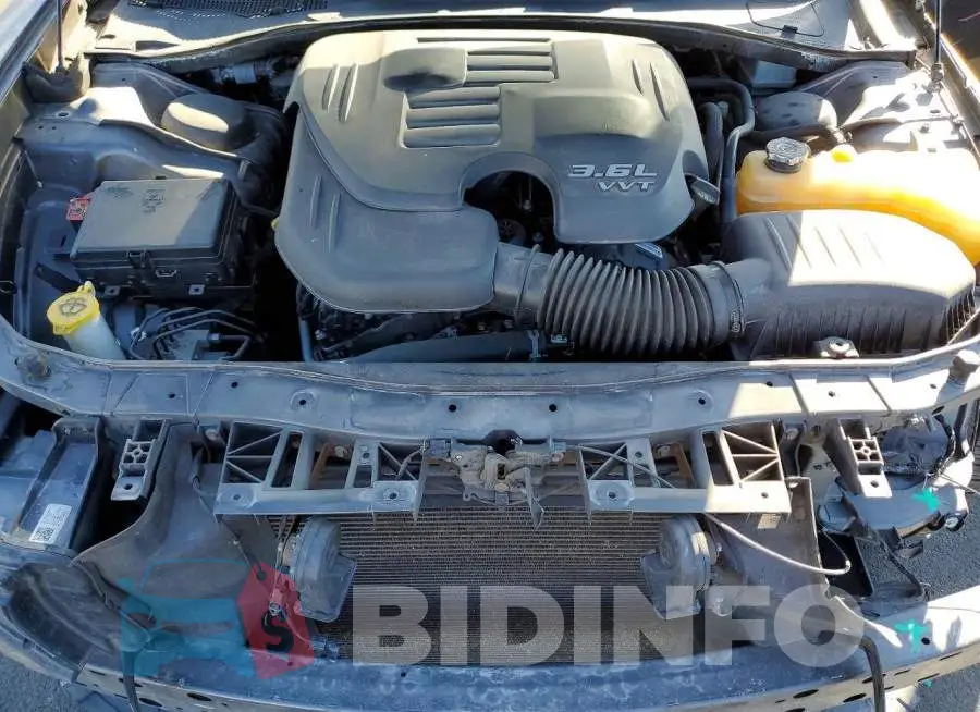 2C3CDXJG4JH235752 Photo# 11