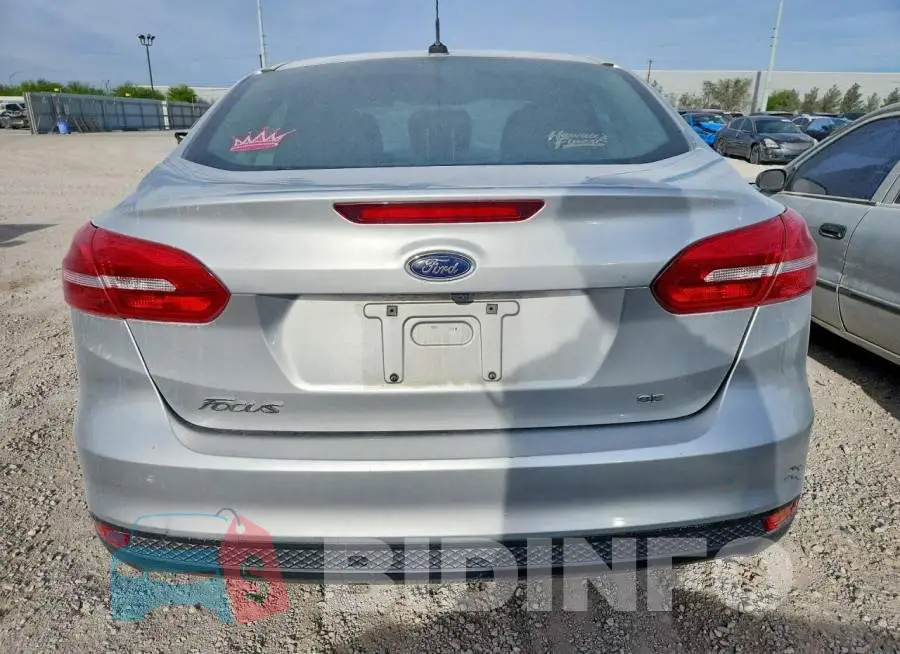1FADP3F25HL295877 Photo# 6