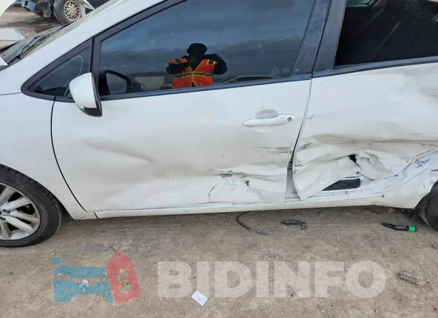 3KPFL4A77HE116917 Photo# 6