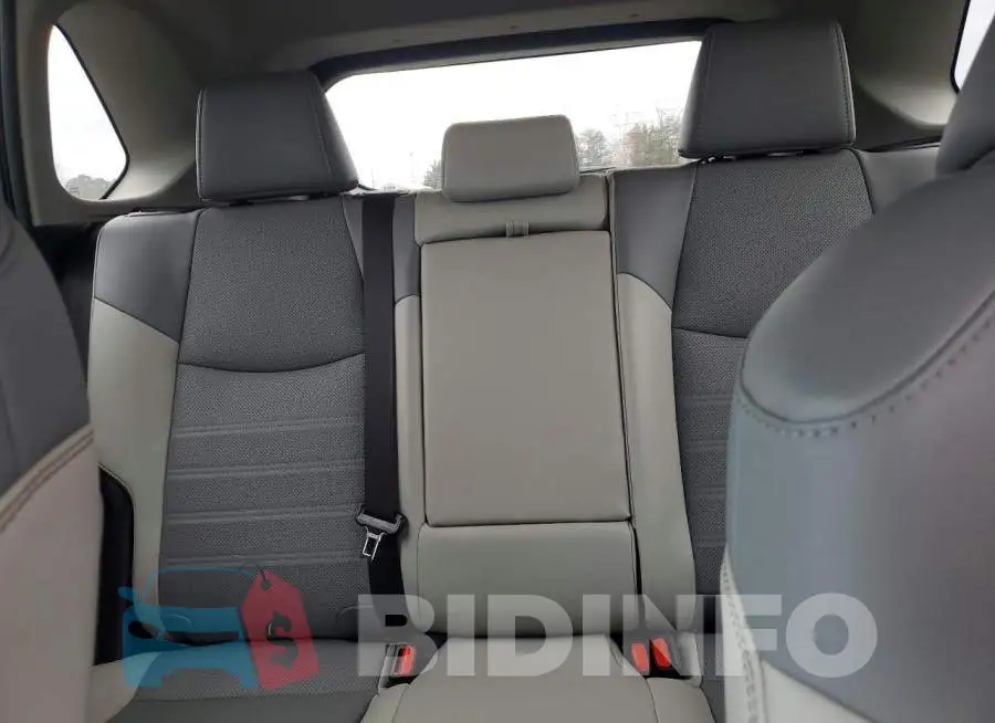 4T3D6RFV7PU132461 Photo# 10