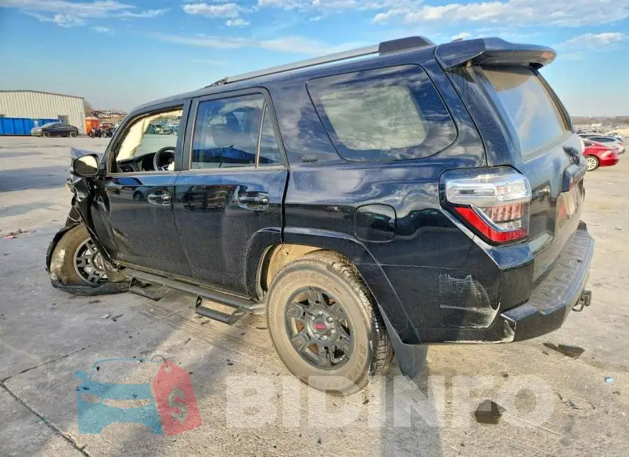 JTENU5JRXM5892010 Photo# 2