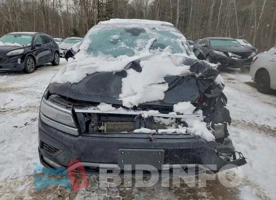 3VV4B7AX0LM150158 Photo# 5